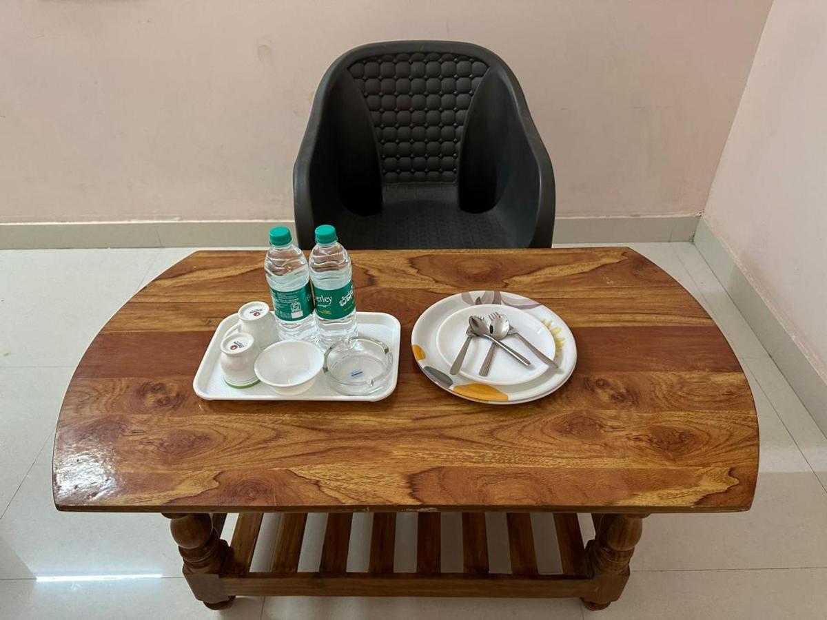 Vbh Inn- Affordable And Budget Friendly Jigani Экстерьер фото